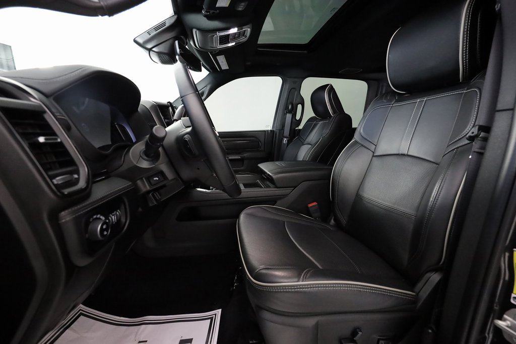 Used 2024 RAM 2500 Limited image 16