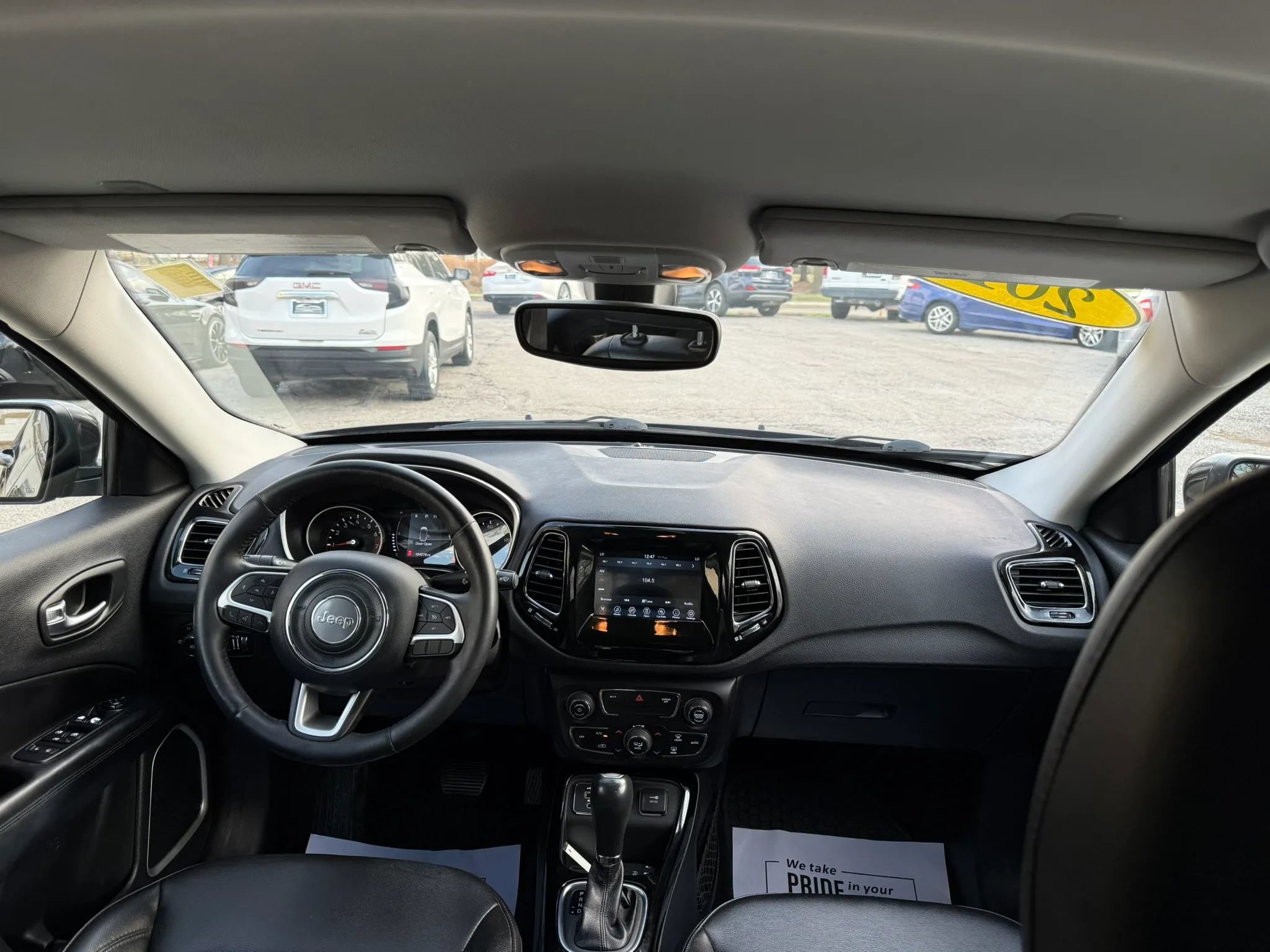 Used 2019 Jeep Compass Latitude image 21