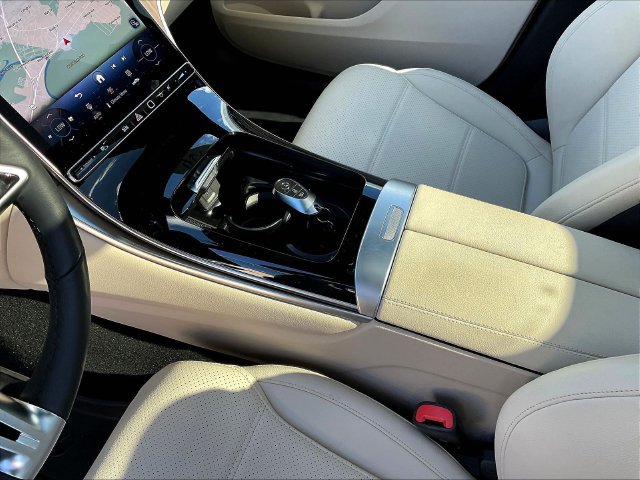 Used 2026 Mercedes-Benz GLC 300 4MATIC image 20