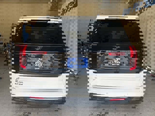 New 2025 Ford Expedition Platinum image 5