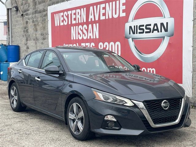Used 2022 Nissan Altima 2.5 SL image 2