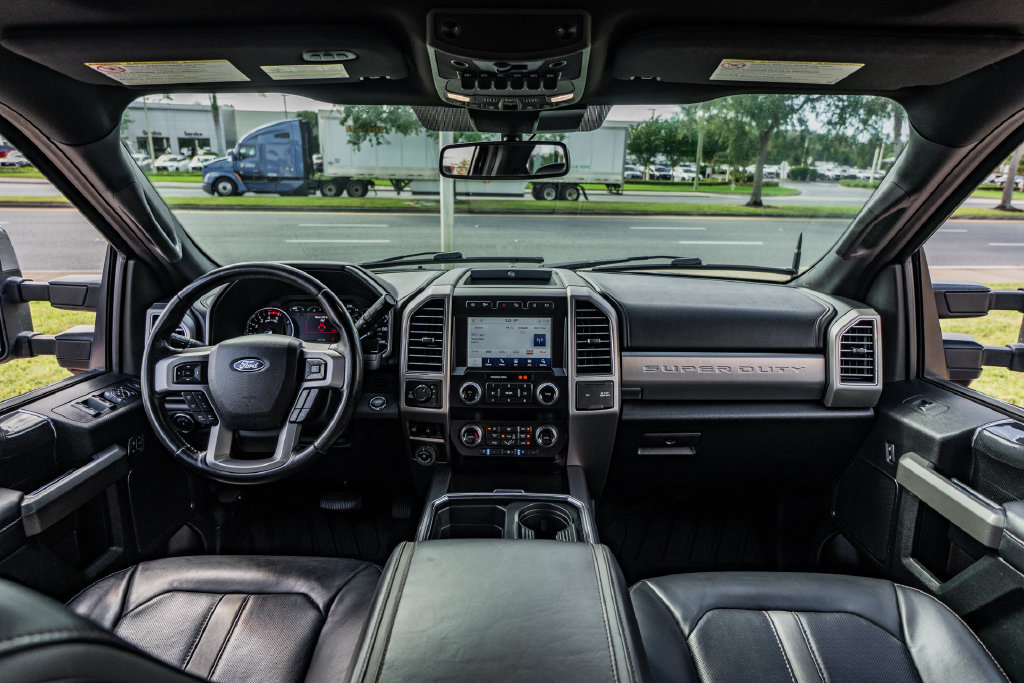 Used 2021 Ford F250 Platinum w/ Tremor Off-Road Package AWD/4WD image 23