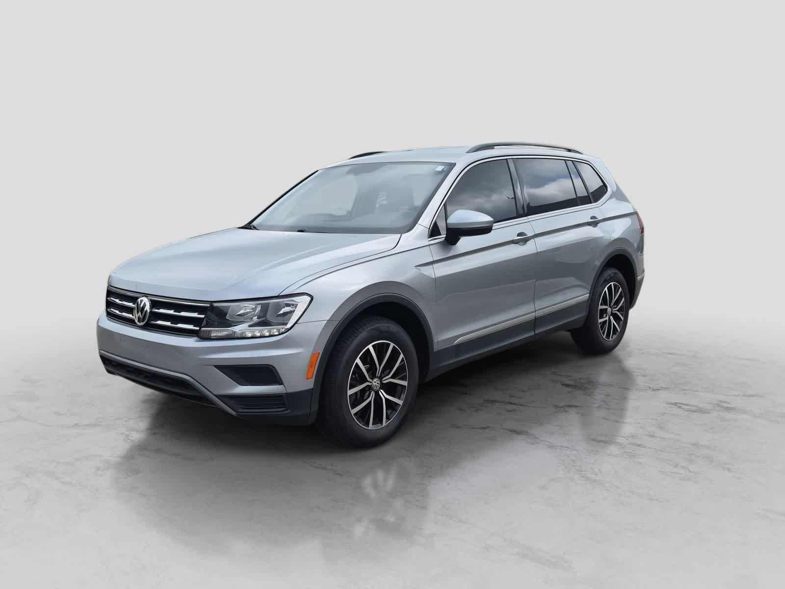 Used 2021 Volkswagen Tiguan SE AWD/4WD image 4