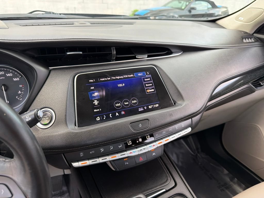 Used 2019 Cadillac XT4 Premium Luxury w/ Technology Package AWD/4WD image 20