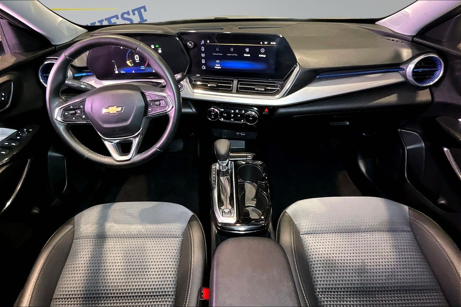 Used 2024 Chevrolet Trax LT w/ Driver Confidence Package FWD image 8