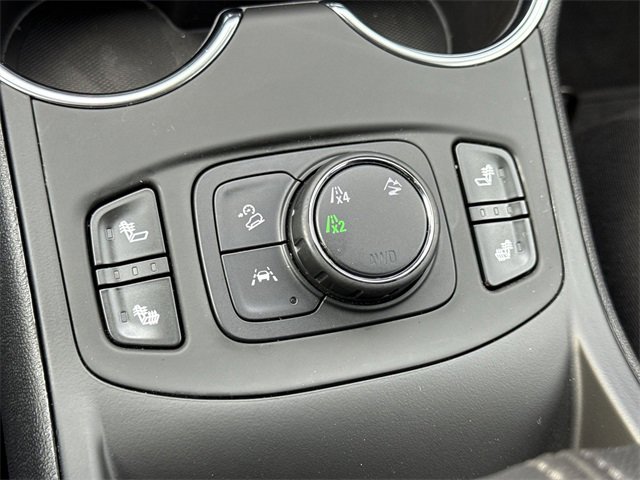 Used 2022 GMC Terrain SLE w/ Driver Convenience Package image 17