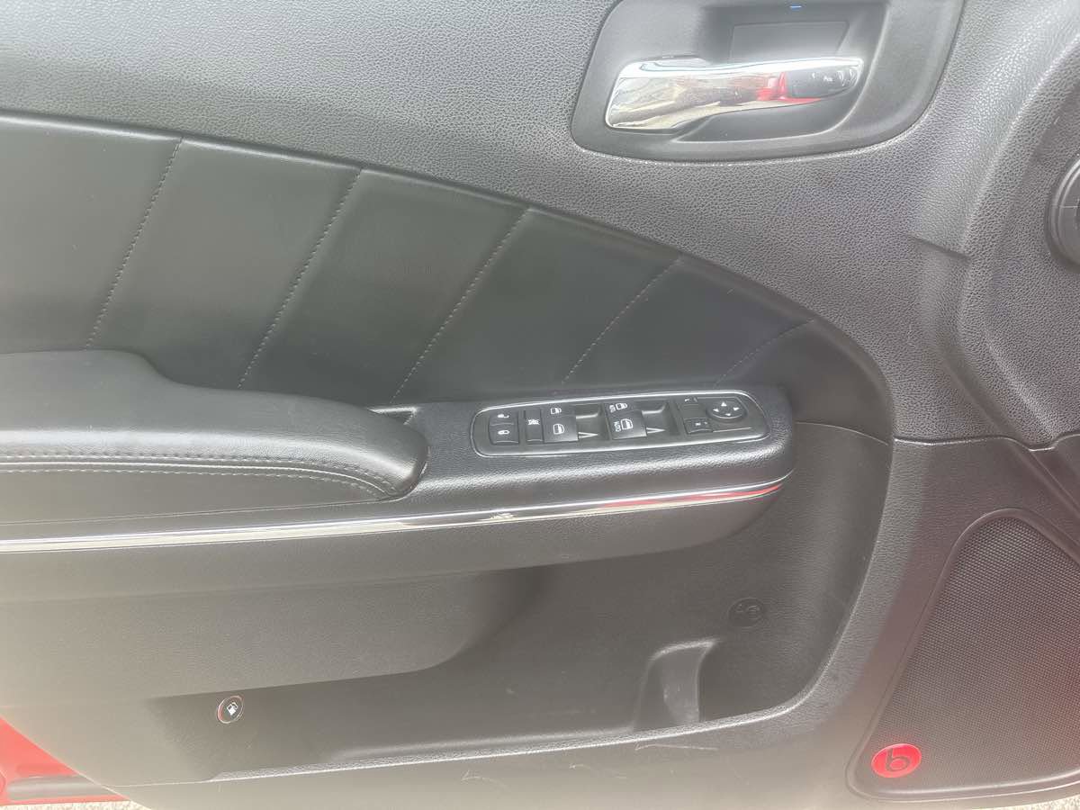 Used 2014 Dodge Charger R/T w/ Wheels & Tunes Group RWD image 6