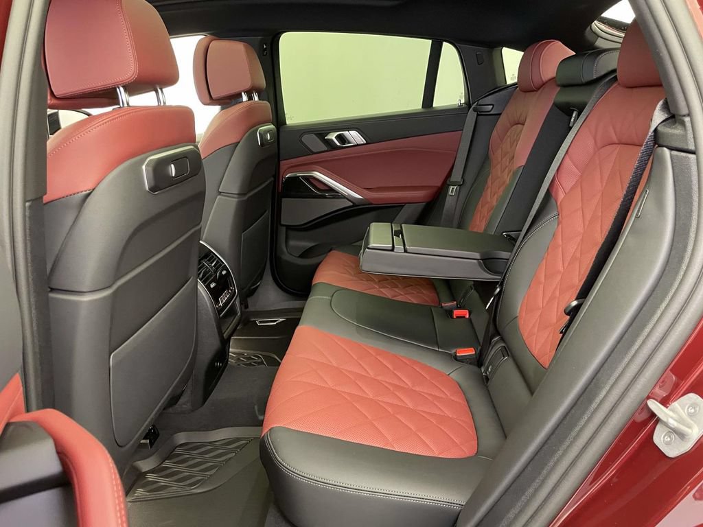 New 2026 BMW X6 xDrive40i AWD/4WD image 16