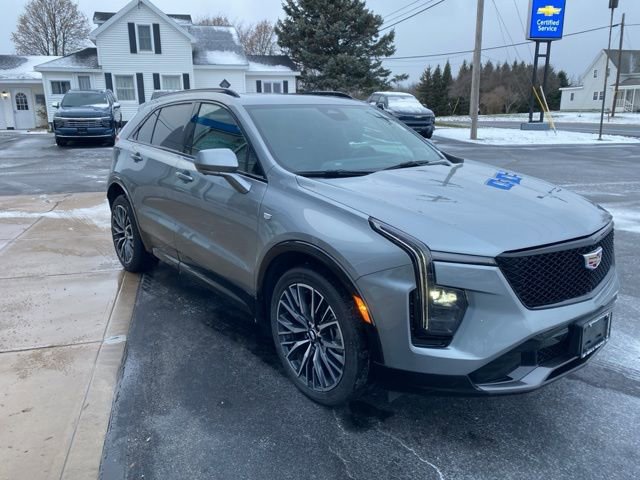 Used 2025 Cadillac XT4 Sport image 5