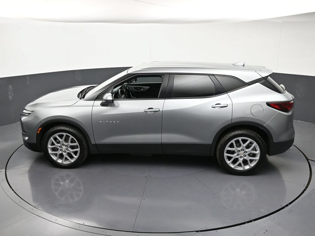 Certified 2023 Chevrolet Blazer LT AWD/4WD image 17