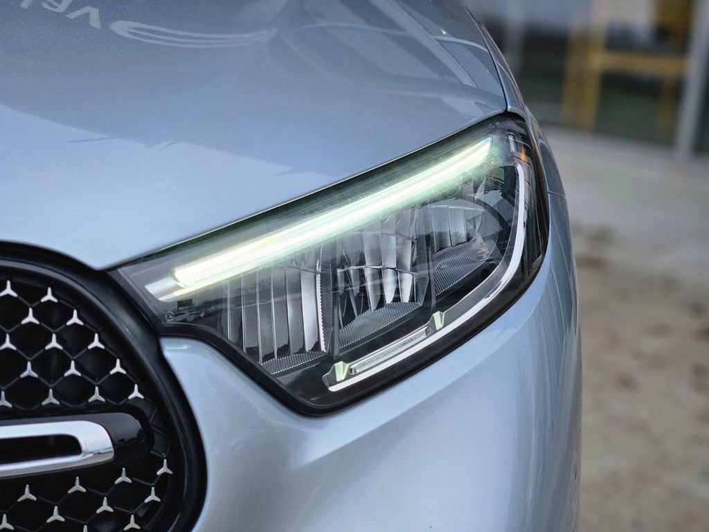 New 2026 Mercedes-Benz GLC 300 4MATIC image 10