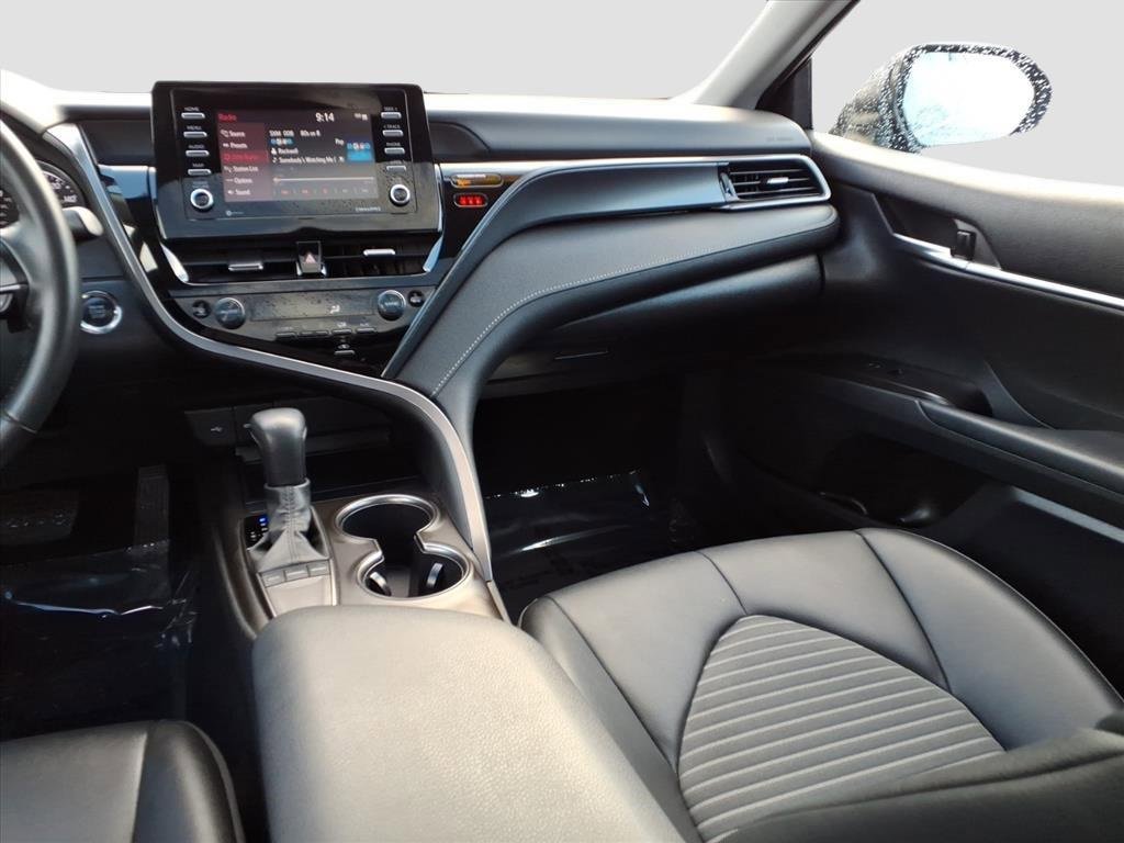 Used 2023 Toyota Camry SE image 13