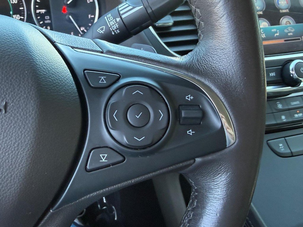 Used 2017 Buick LaCrosse Preferred FWD image 18