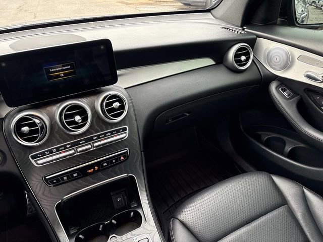 Used 2020 Mercedes-Benz GLC 300 4MATIC image 15