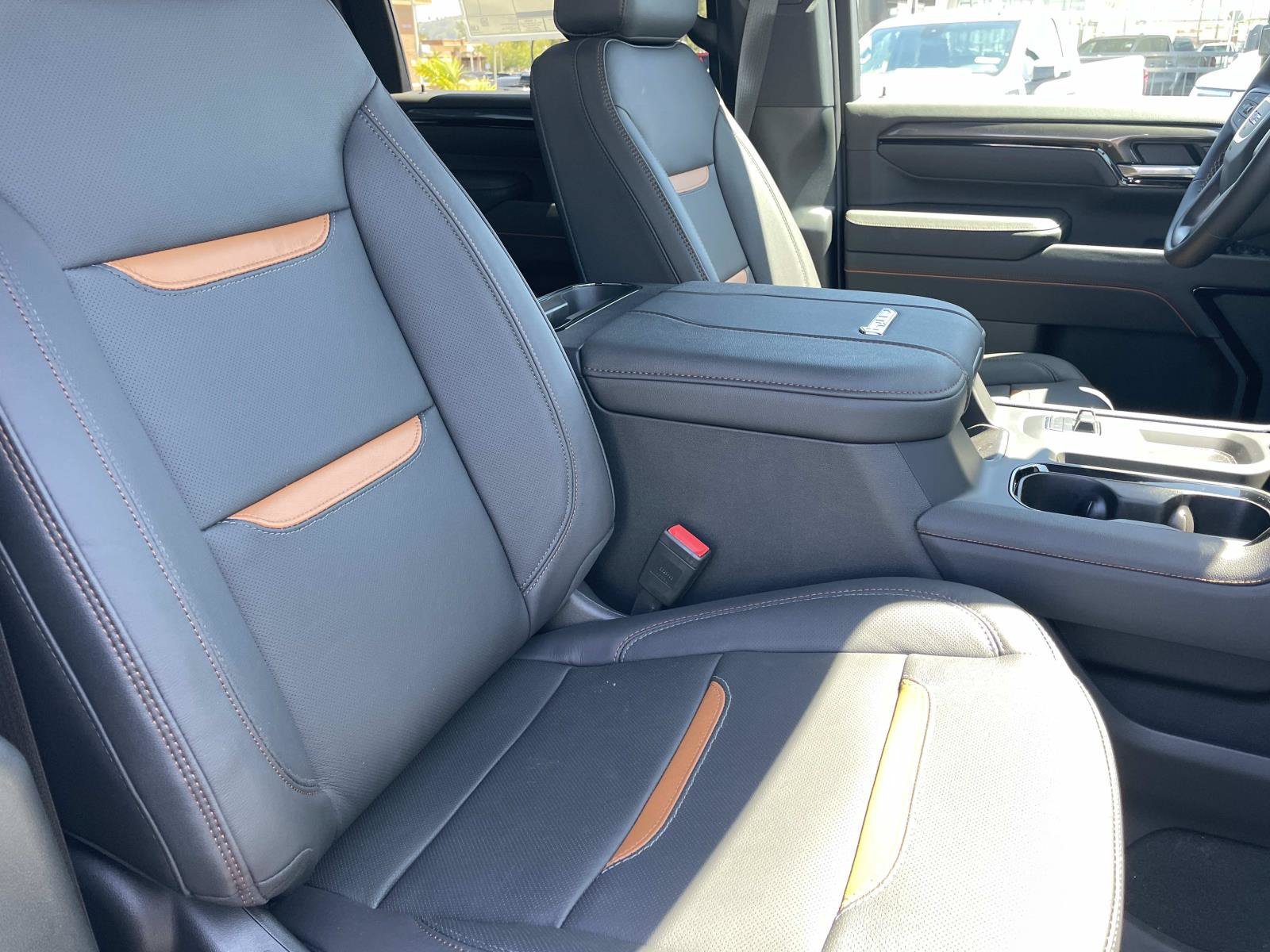 New 2026 GMC Sierra 2500 AT4 w/ AT4 Premium Plus Package AWD/4WD image 28