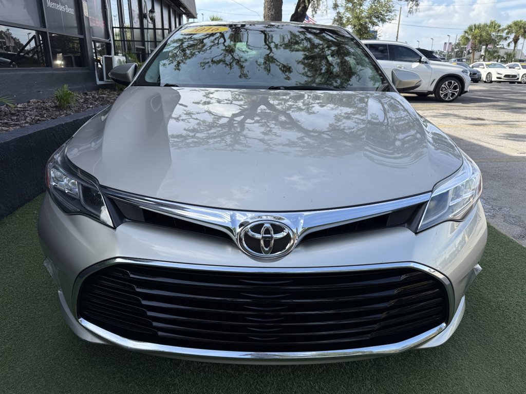 Used 2016 Toyota Avalon Touring FWD image 2