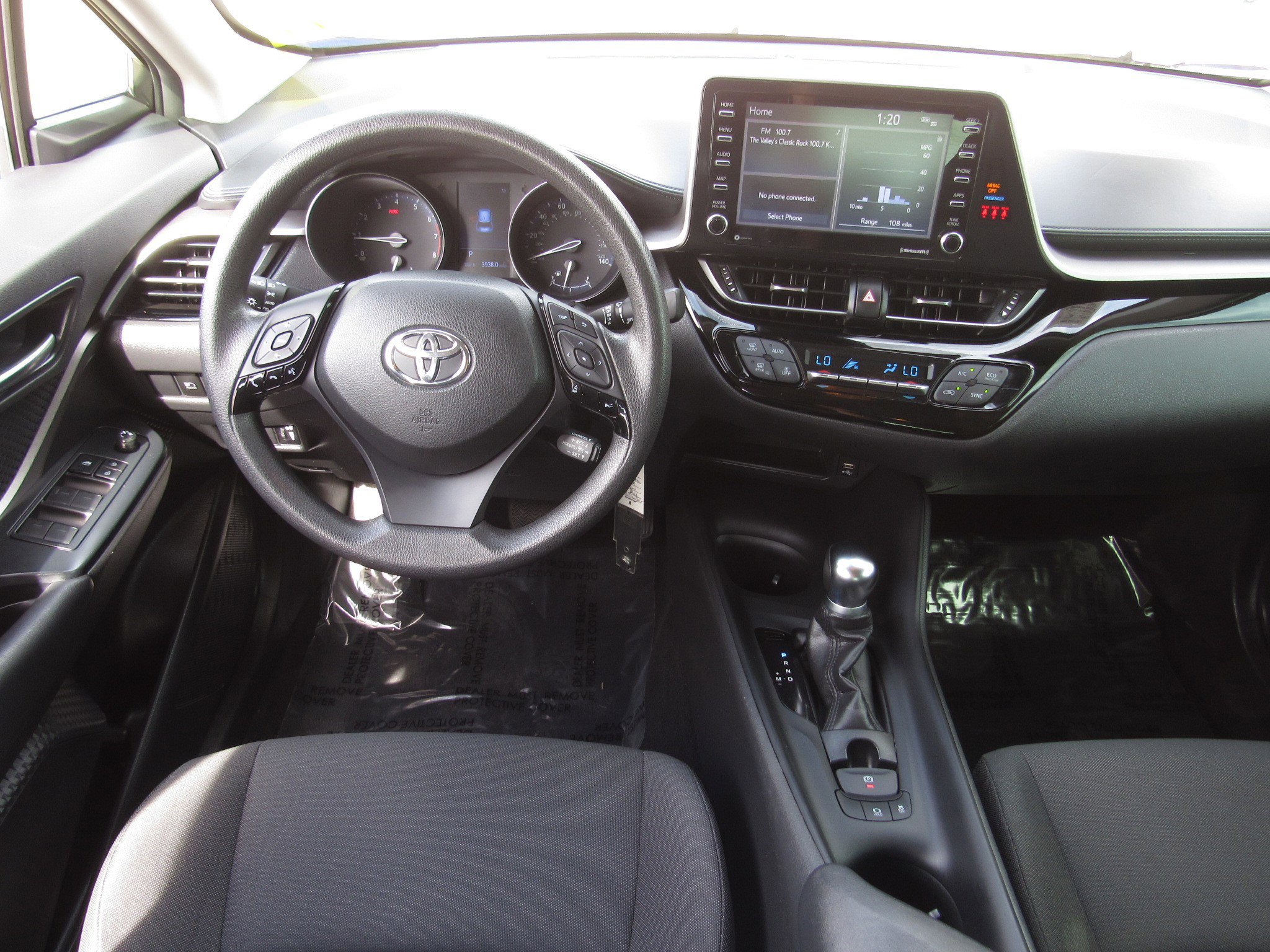 Used 2020 Toyota C-HR LE image 15