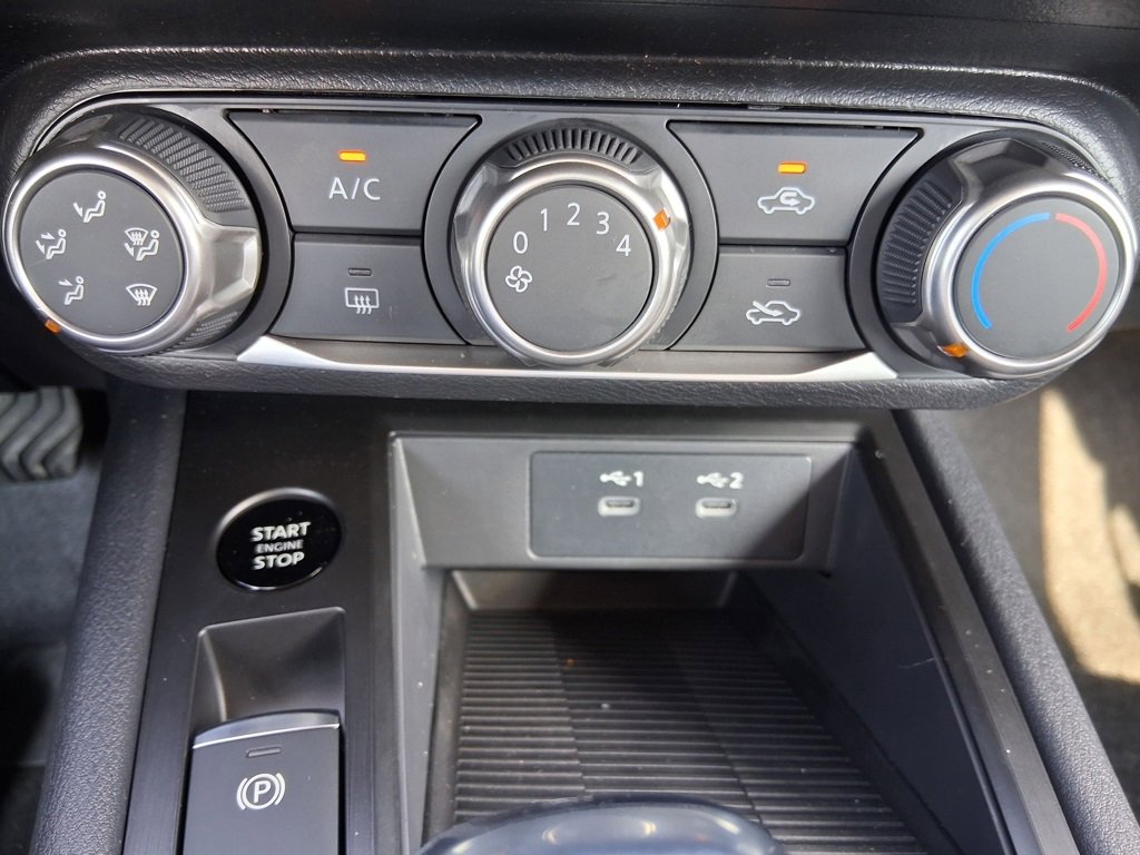 New 2026 Nissan Kicks S image 14