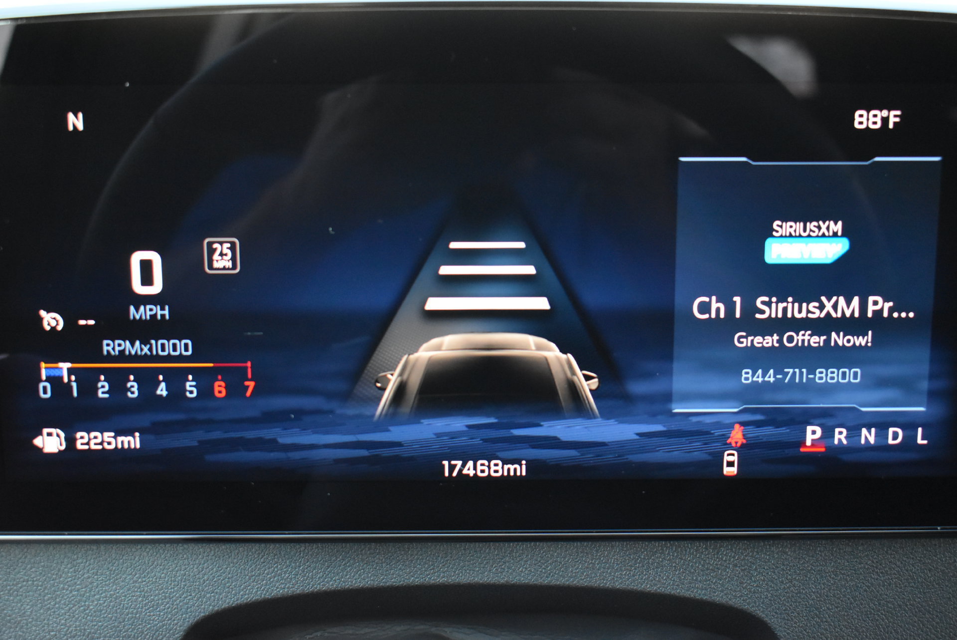 Used 2026 Chevrolet Traverse LT w/ Driver Confidence Package FWD image 31
