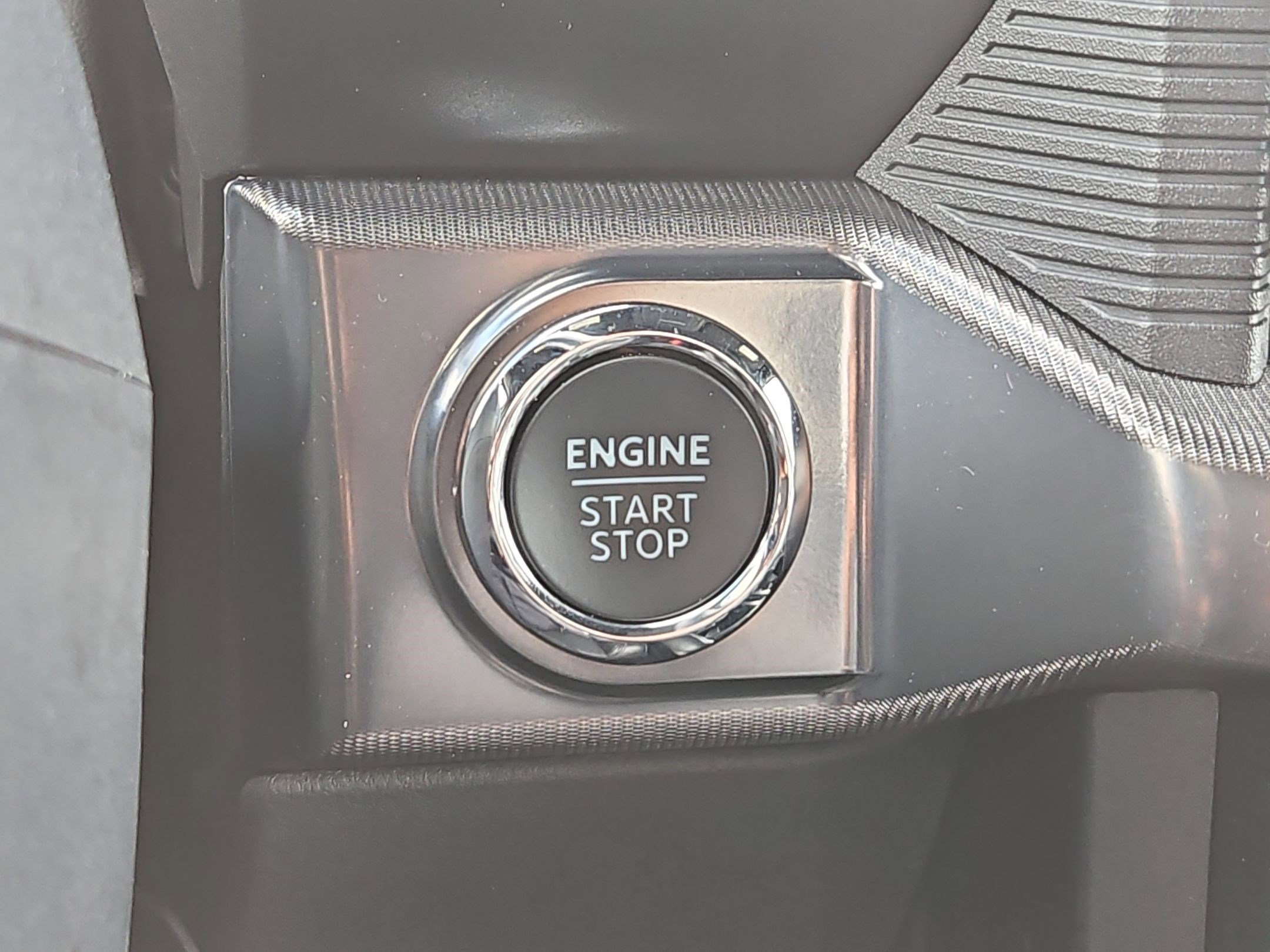 Used 2025 Ford F150 Raptor AWD/4WD image 21