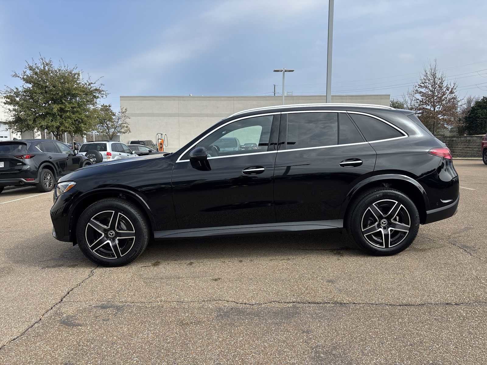 New 2026 Mercedes-Benz GLC 300 image 3
