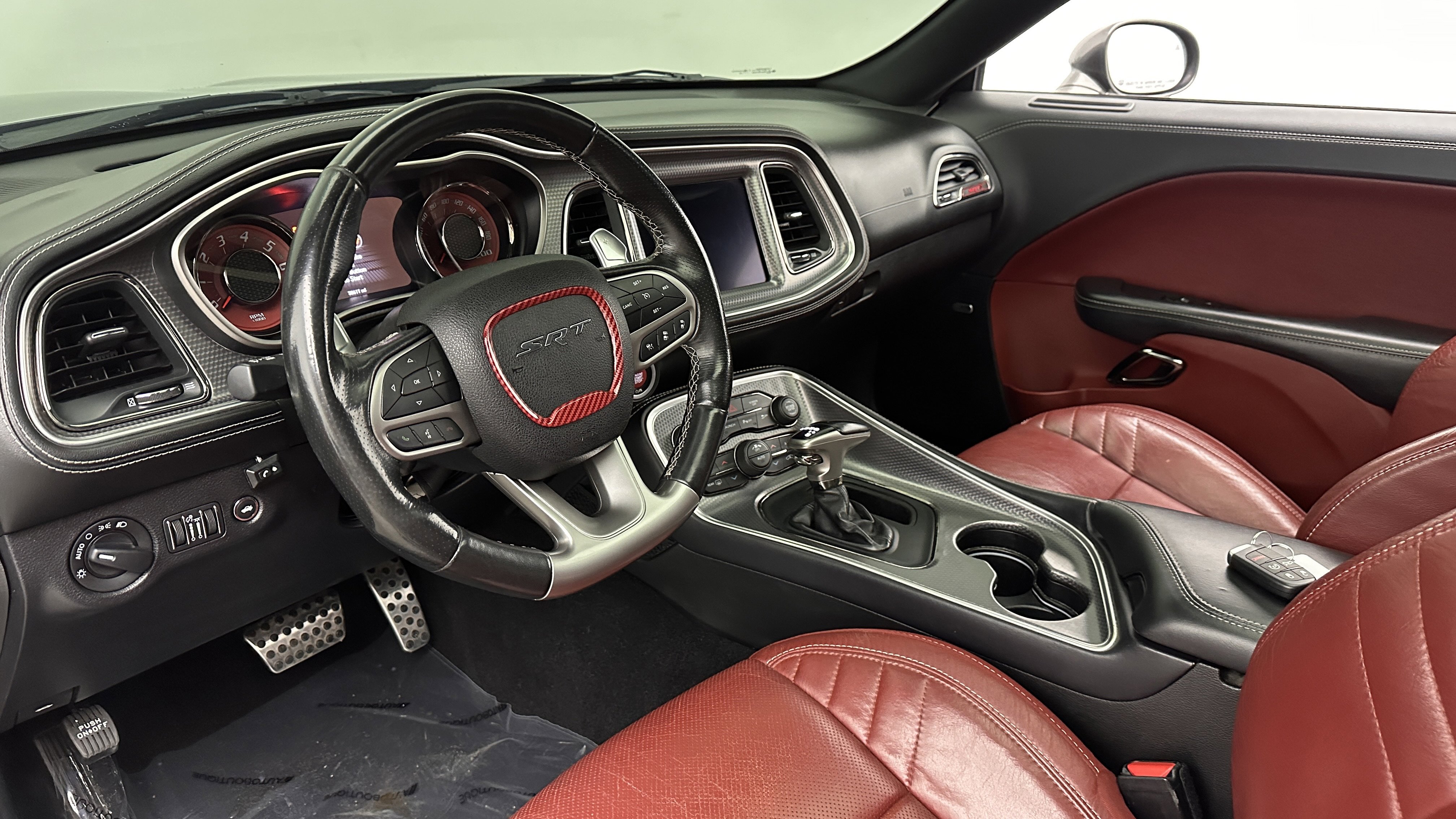 Used 2020 Dodge Challenger SRT Hellcat w/ Plus Package image 11