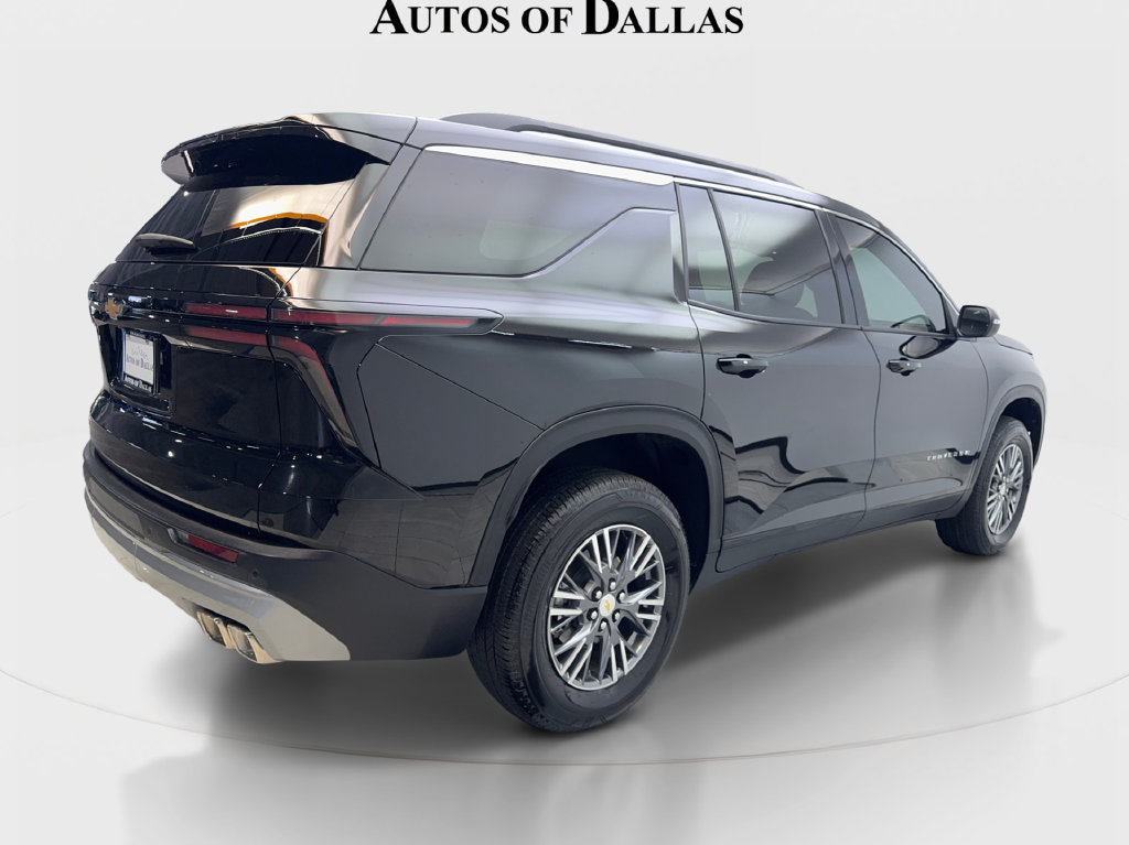 Used 2026 Chevrolet Traverse LT FWD image 7