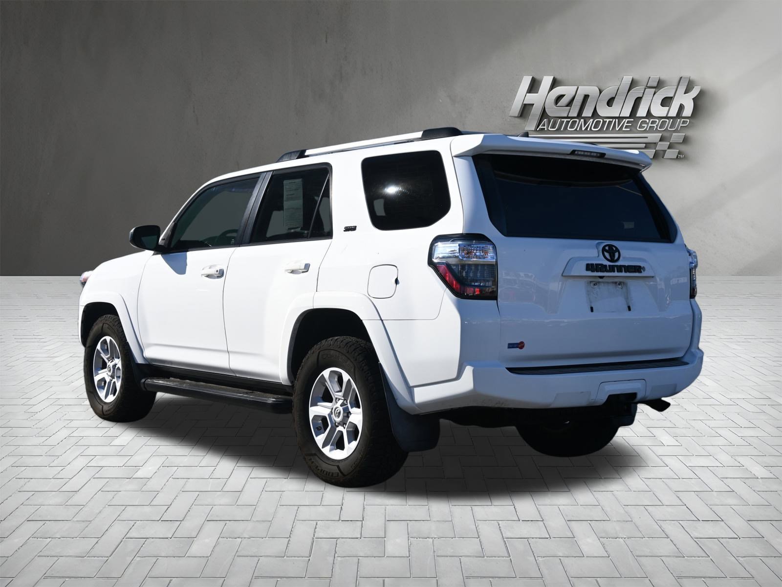 Used 2020 Toyota 4Runner SR5 image 8