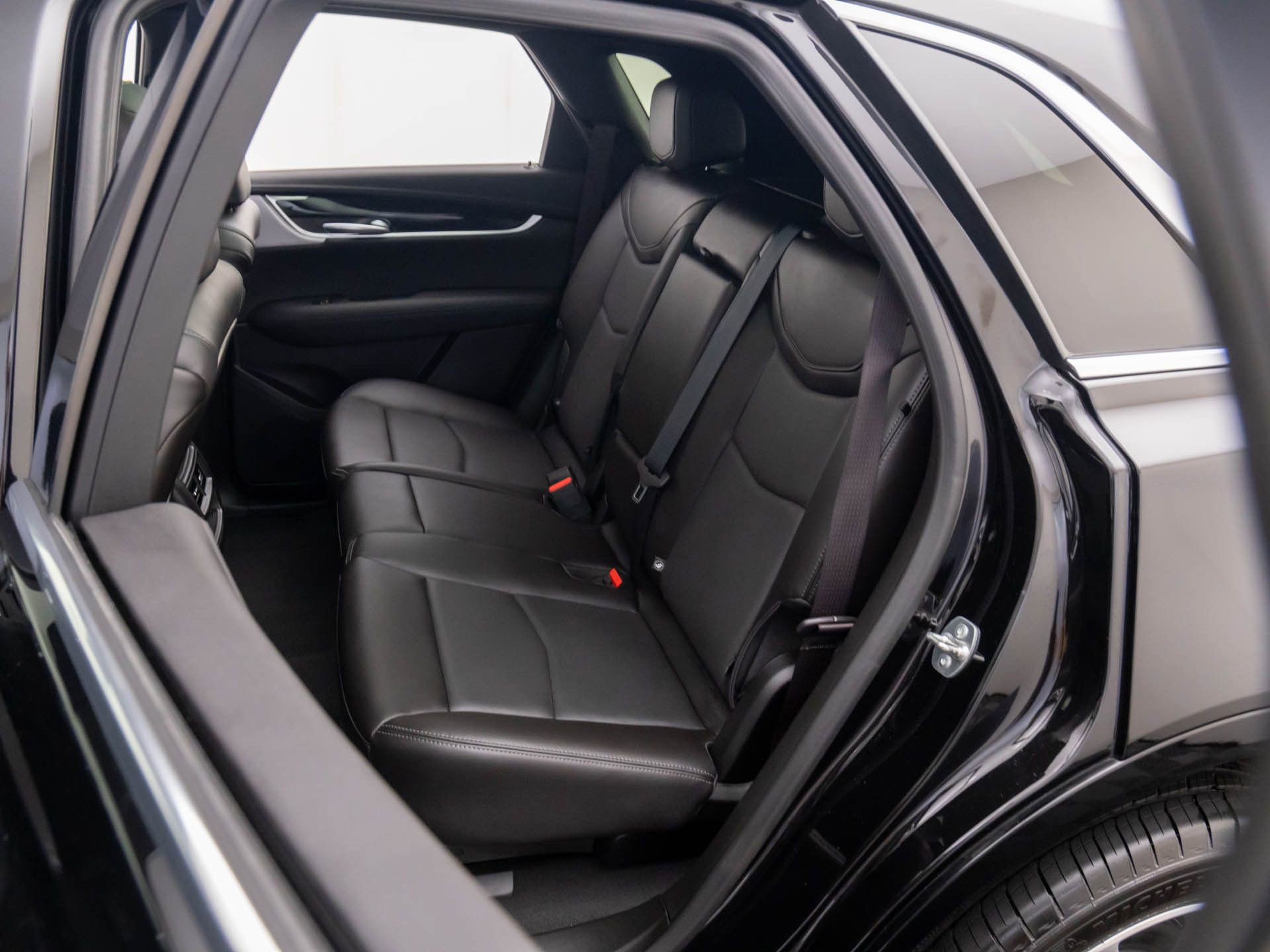 New 2025 Cadillac XT5 Premium Luxury image 18