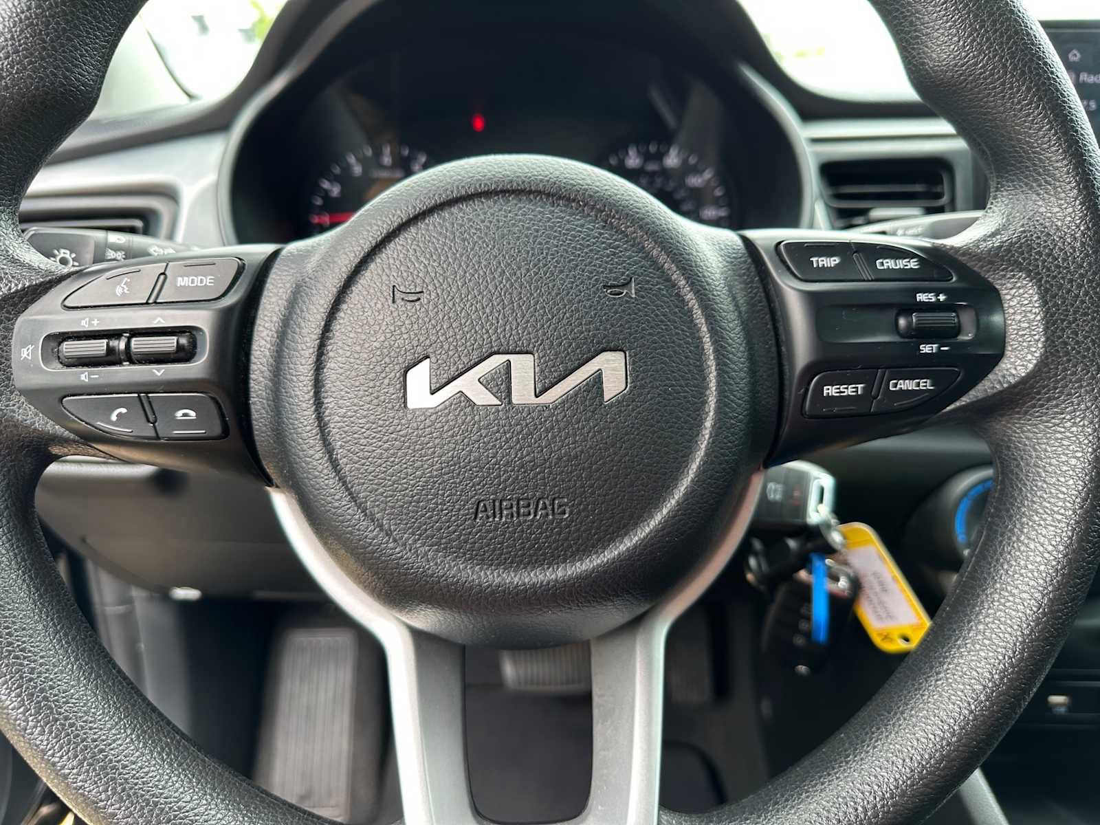 Used 2023 Kia Rio S image 9