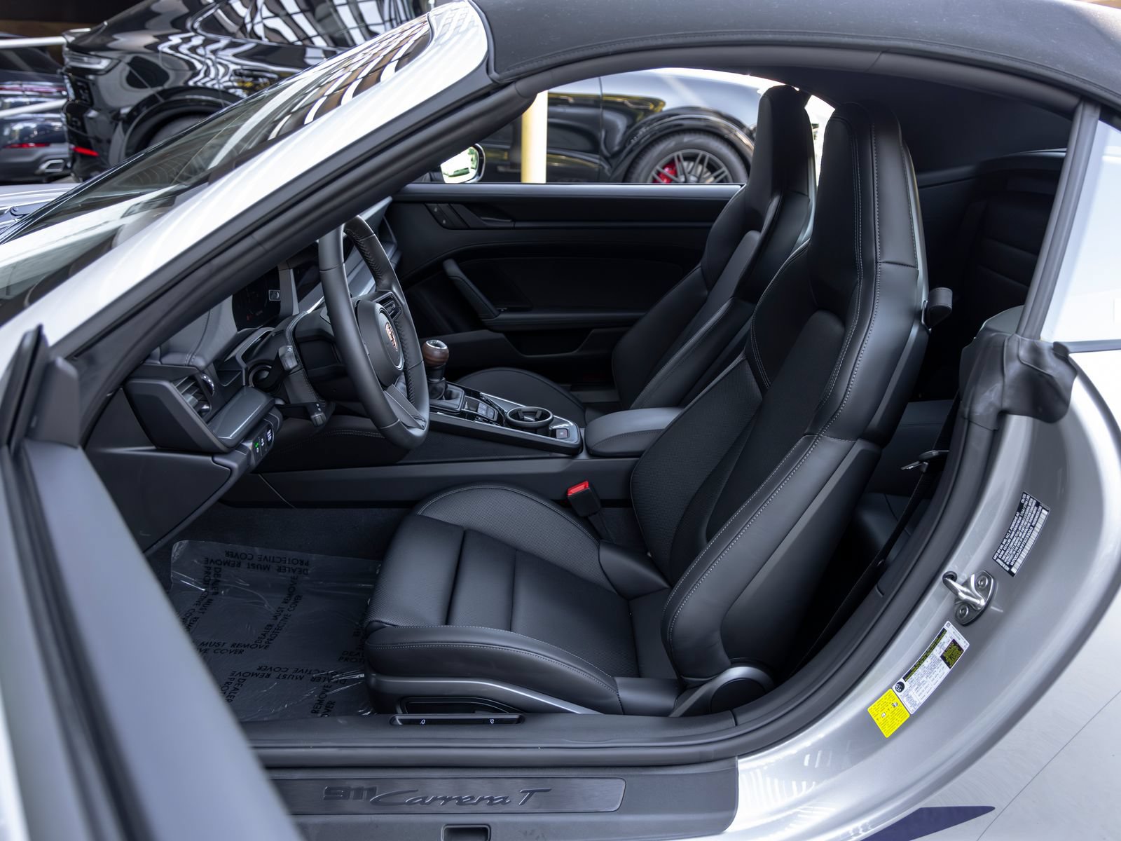 Certified 2026 Porsche 911 Carrera T RWD image 25