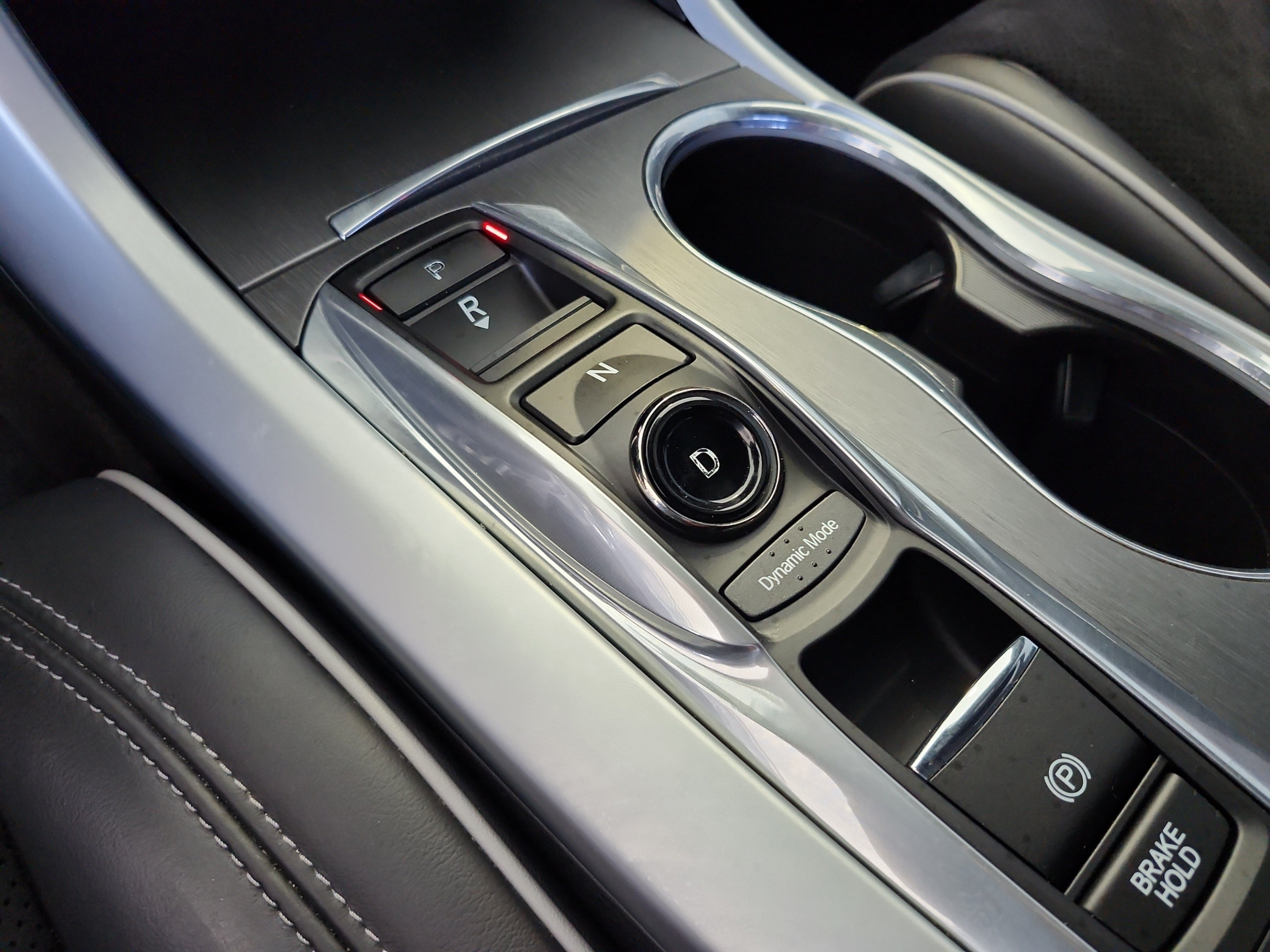 Used 2018 Acura TLX w/ Technology & A-SPEC Package FWD image 15