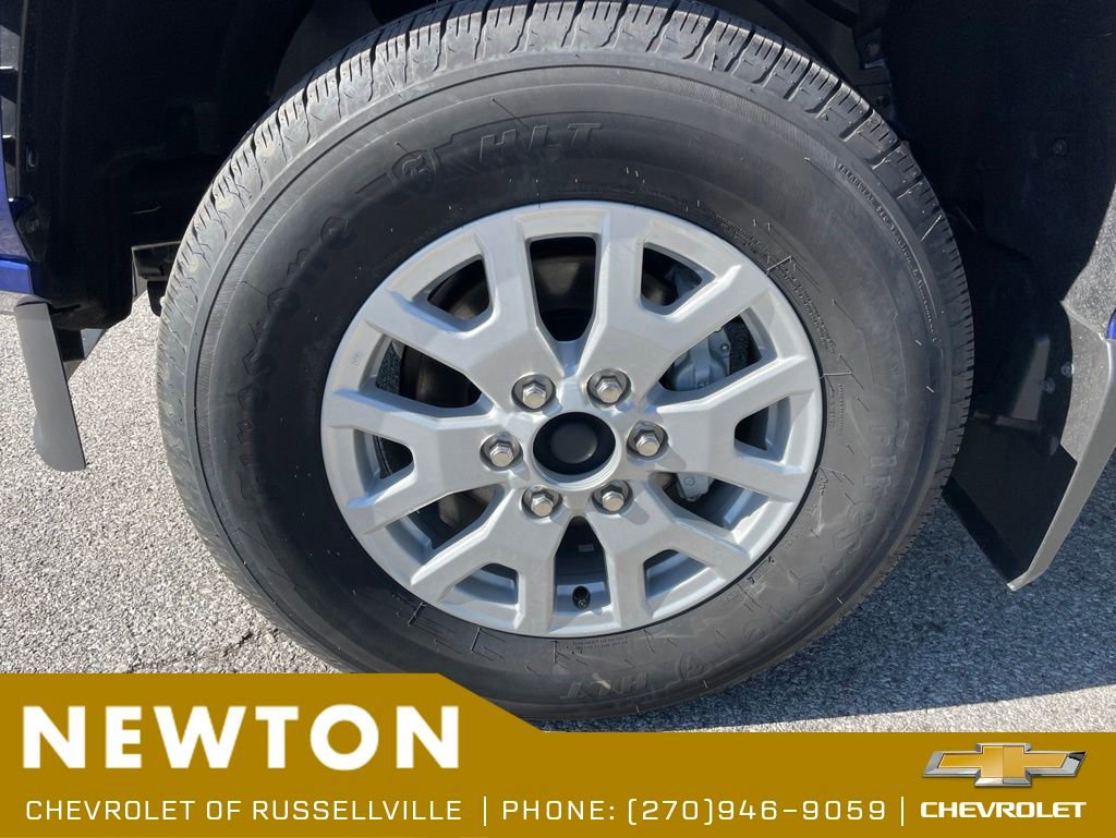Used 2025 Toyota Tacoma SR5 AWD/4WD image 29