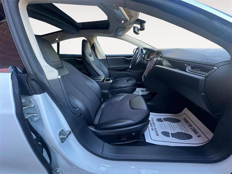 Used 2013 Tesla Model S Long Range image 15