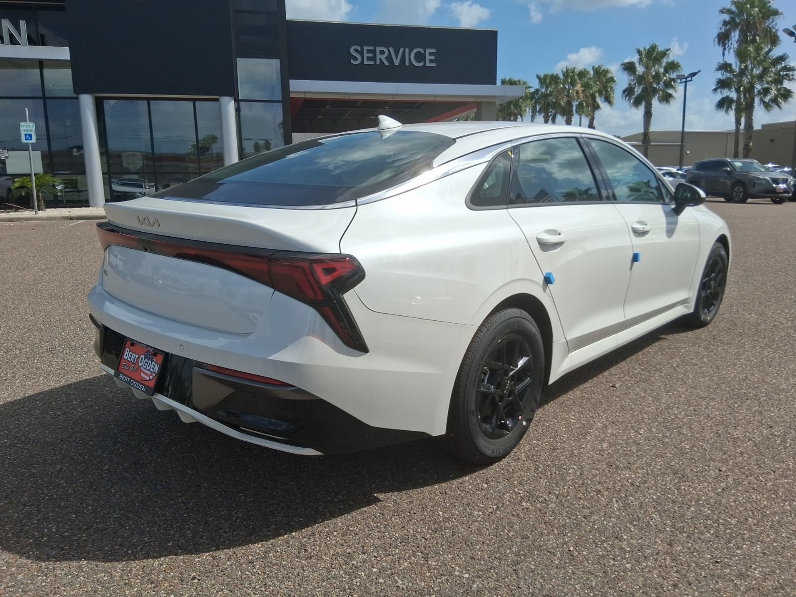 New 2026 Kia K5 LXS FWD image 4