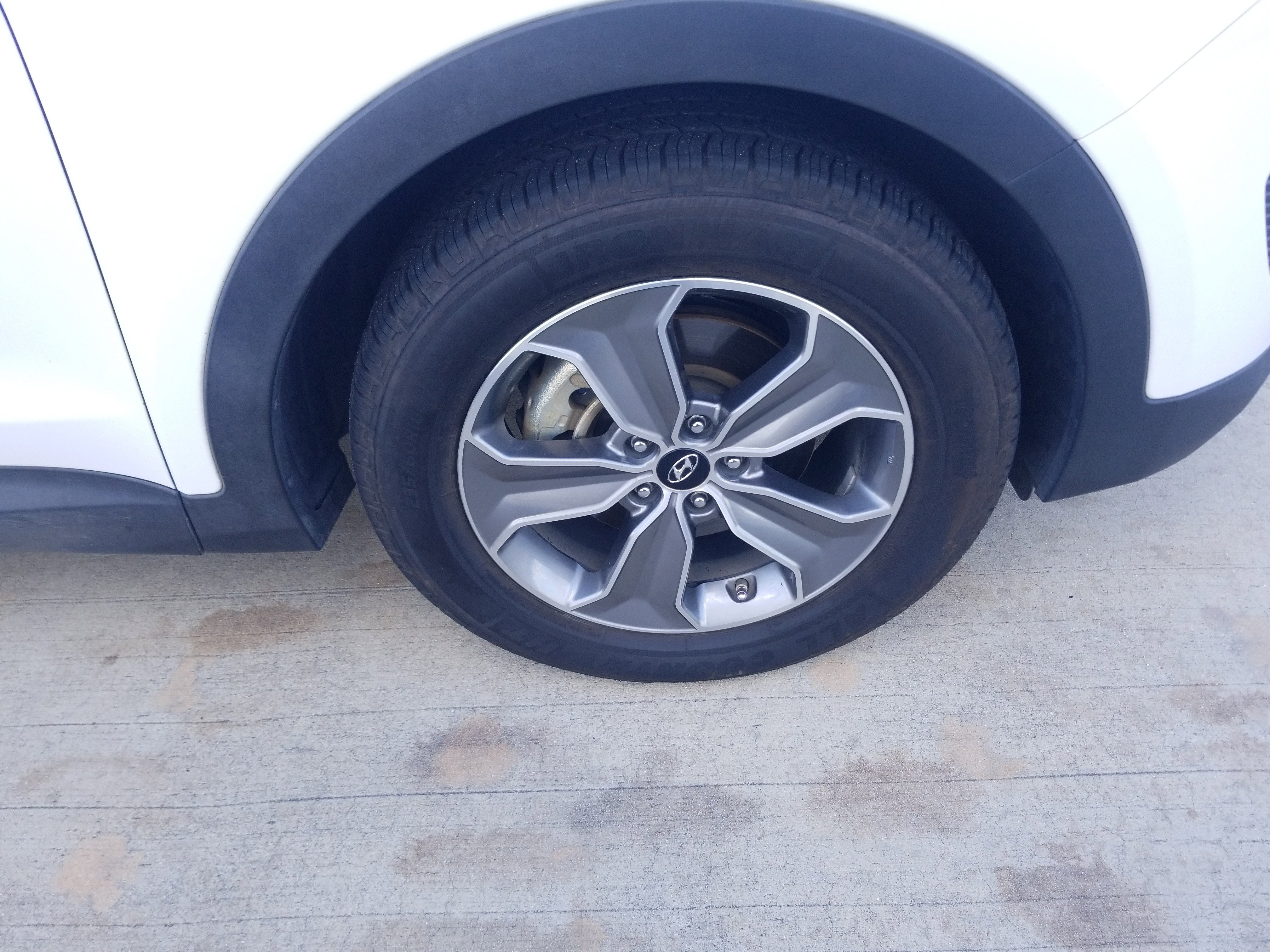 Used 2014 Hyundai Santa Fe Limited image 24