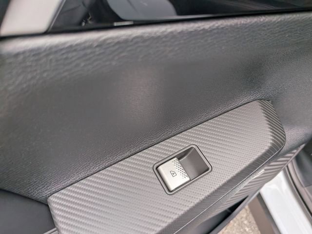 New 2026 Mitsubishi Outlander SE image 26