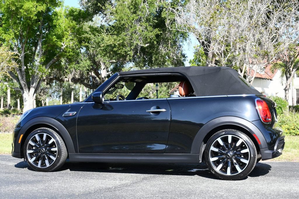 Used 2024 MINI Cooper S w/ Signature Upholstery Package FWD image 4