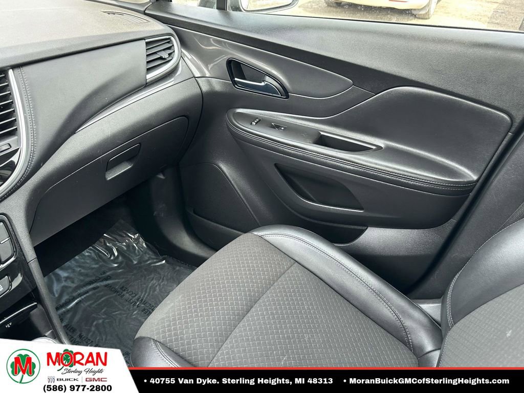 Certified 2020 Buick Encore Preferred w/ Safety Package FWD image 29