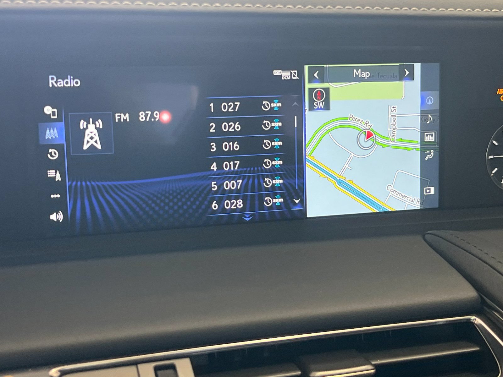 Used 2018 Lexus LC 500 Coupe RWD image 16