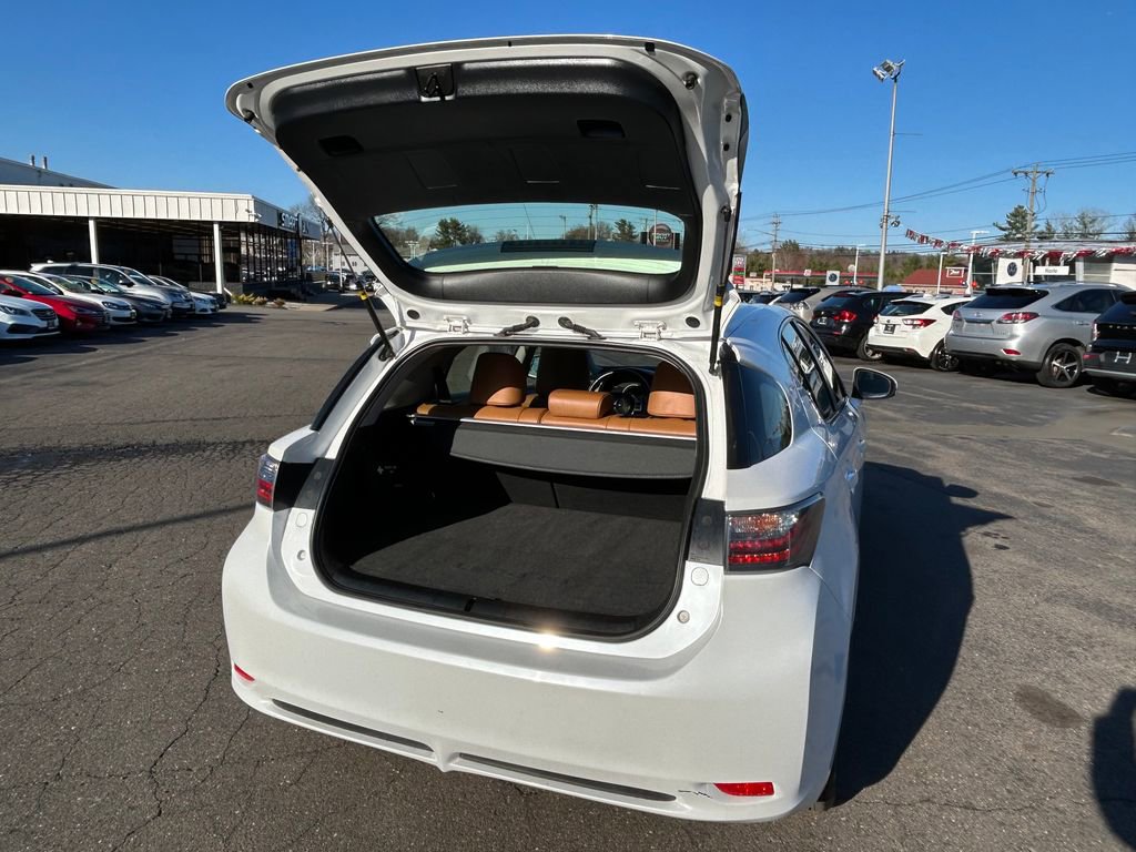Used 2012 Lexus CT 200h Premium image 13