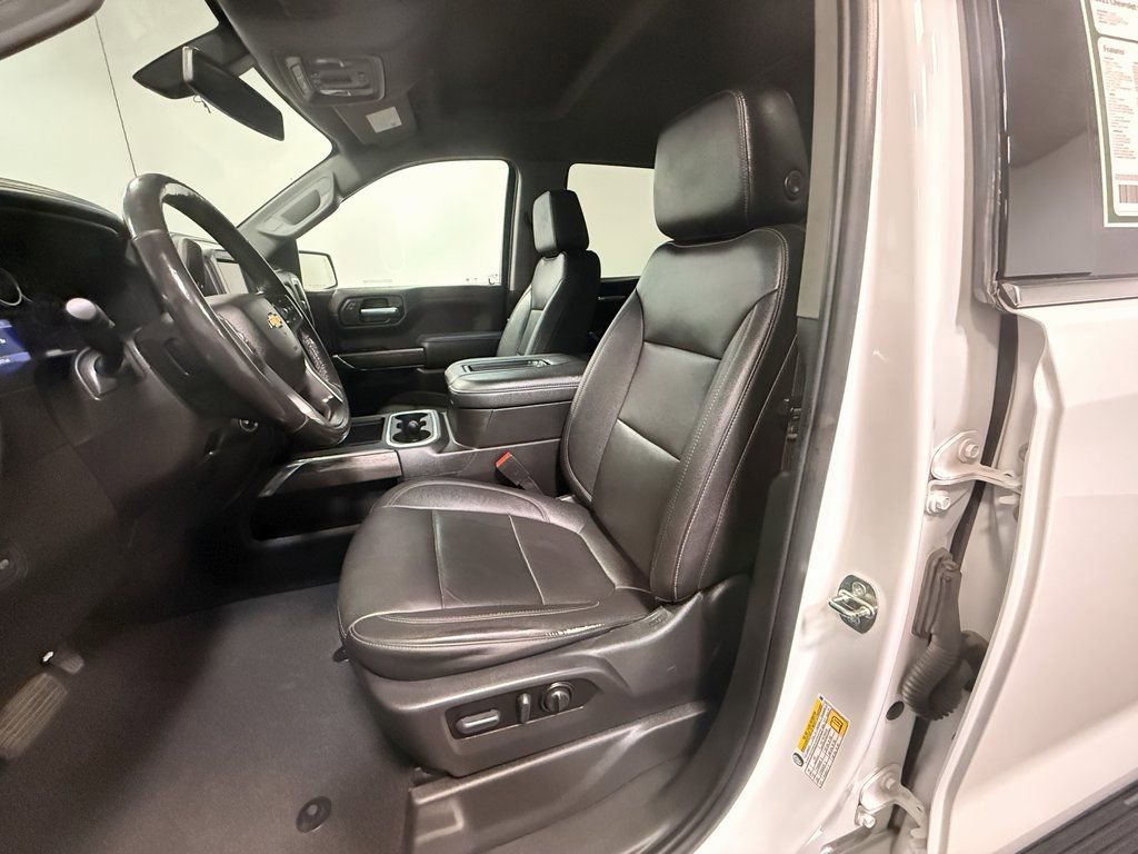 Used 2021 Chevrolet Silverado 1500 LTZ w/ Z71 Off-Road Package image 12