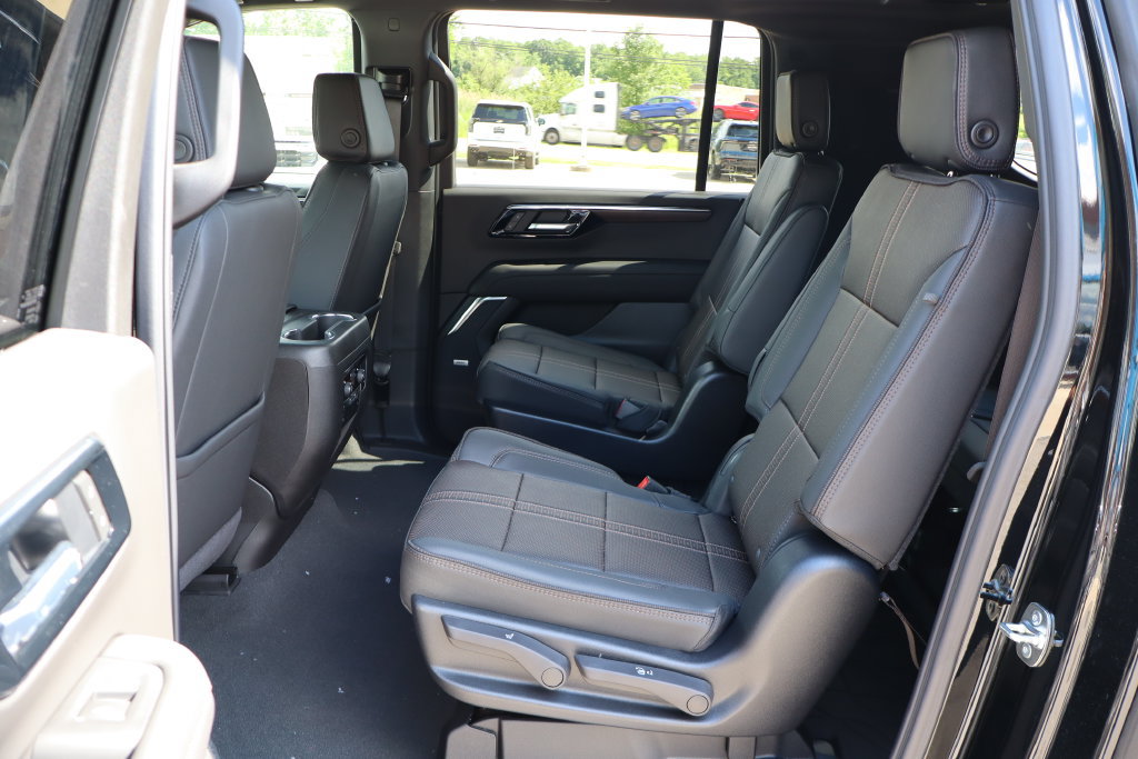 New 2026 Chevrolet Suburban High Country AWD/4WD image 47