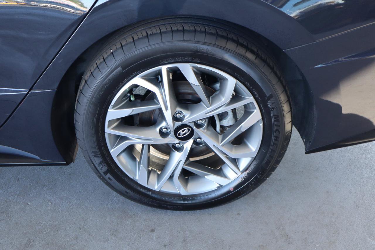 Used 2023 Hyundai Sonata SEL w/ Convenience Package FWD image 43