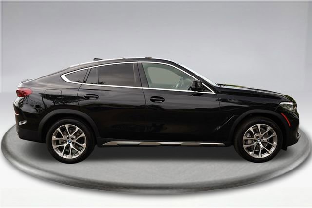 Used 2022 BMW X6 xDrive40i AWD/4WD image 9