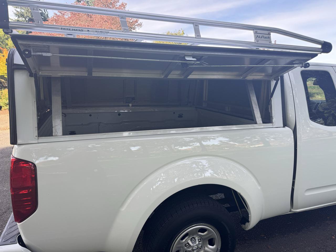 Used 2017 Nissan Frontier S RWD image 33