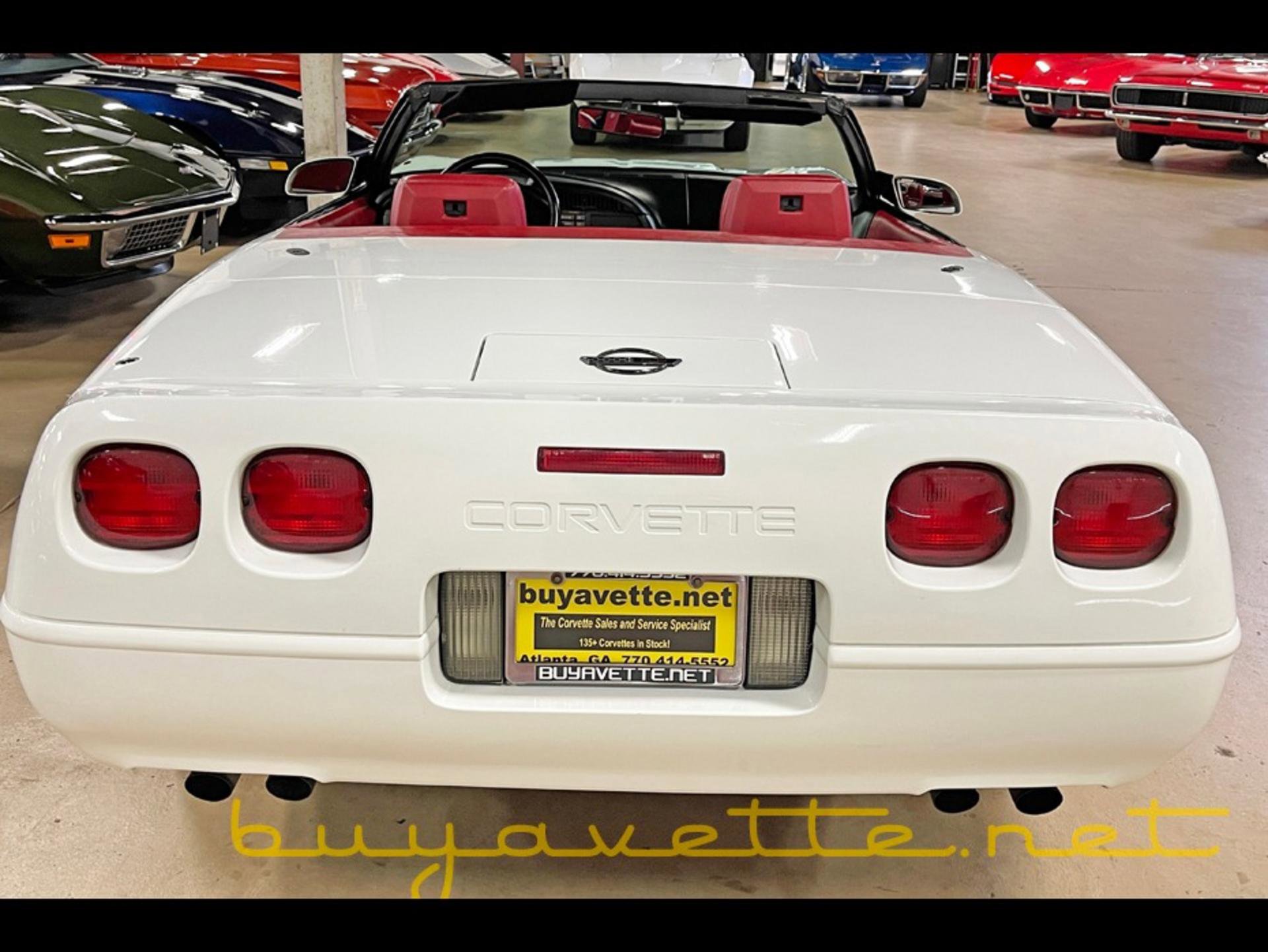 Used 1991 Chevrolet Corvette Convertible image 7