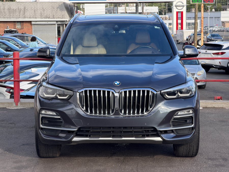 Used 2019 BMW X5 xDrive40i w/ Premium Package 2 AWD/4WD image 10