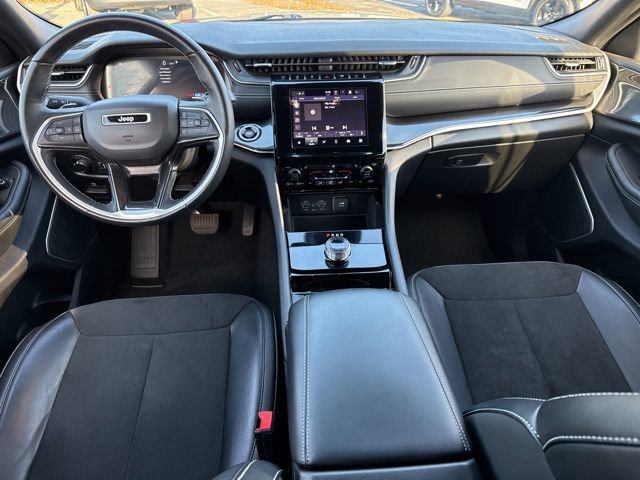 Certified 2022 Jeep Grand Cherokee Altitude image 4