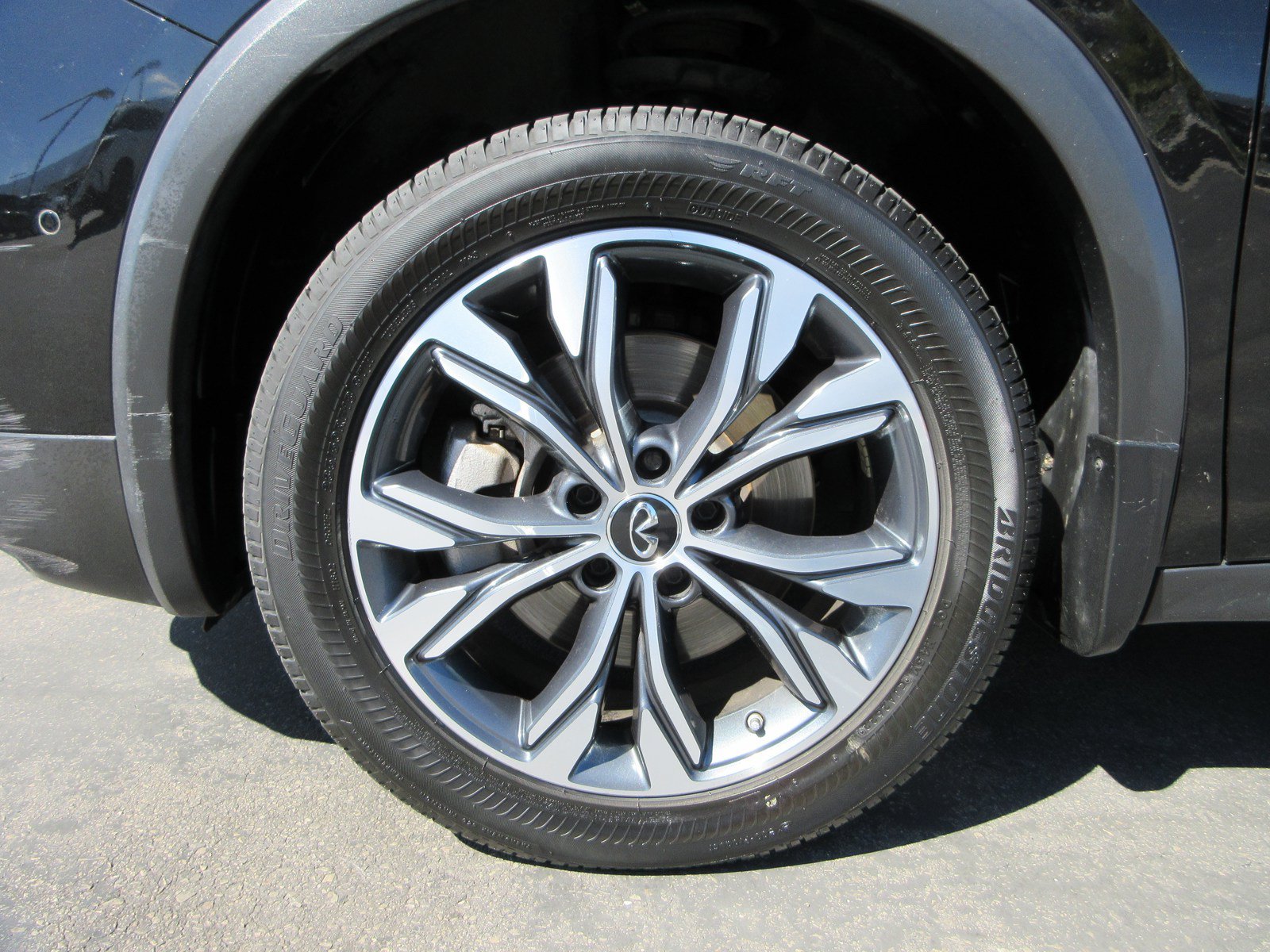 Used 2018 INFINITI QX30 AWD w/ Pro Assist Package image 47